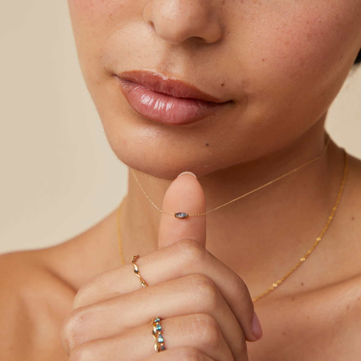 Gemstone Jewellery - Alexandrite Marquise Necklace in Solid Gold - Charm Necklaces - Astrid & Miyu