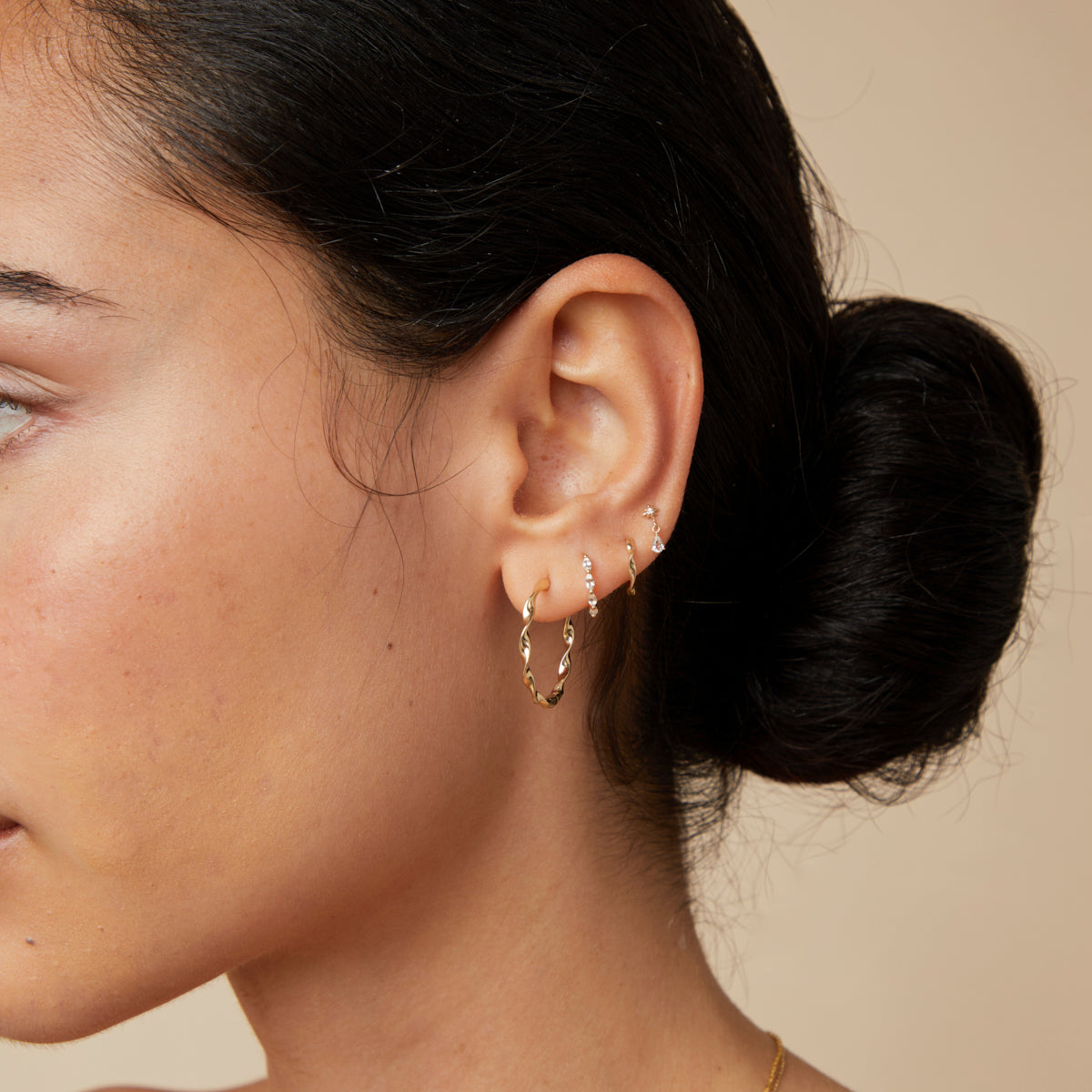 Earrings - Twist Huggies in Solid Gold - Huggies - Astrid & Miyu