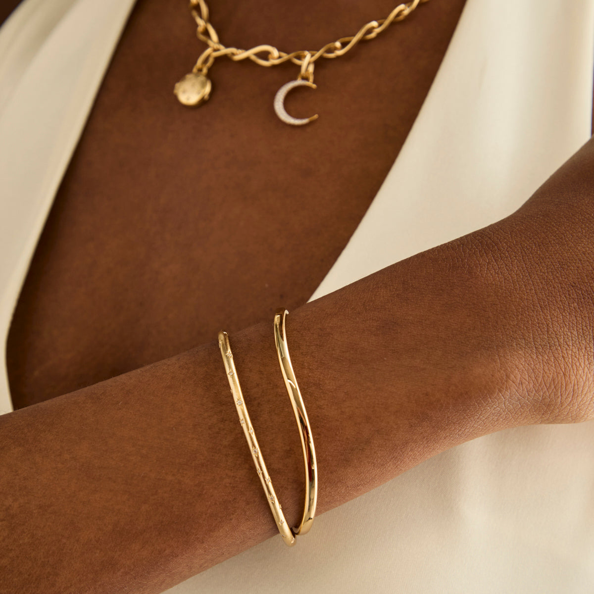 18k Gold Plated Jewellery - Cosmic Star Cuff in Gold - Bracelet - Astrid & Miyu