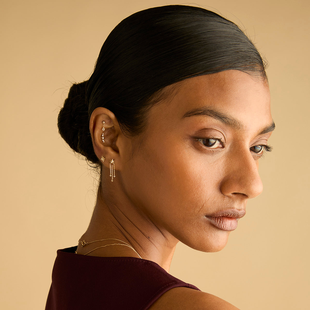 Earrings - Shooting Star Chain Drop Studs in Solid Gold - Stud Earrings - Astrid & Miyu