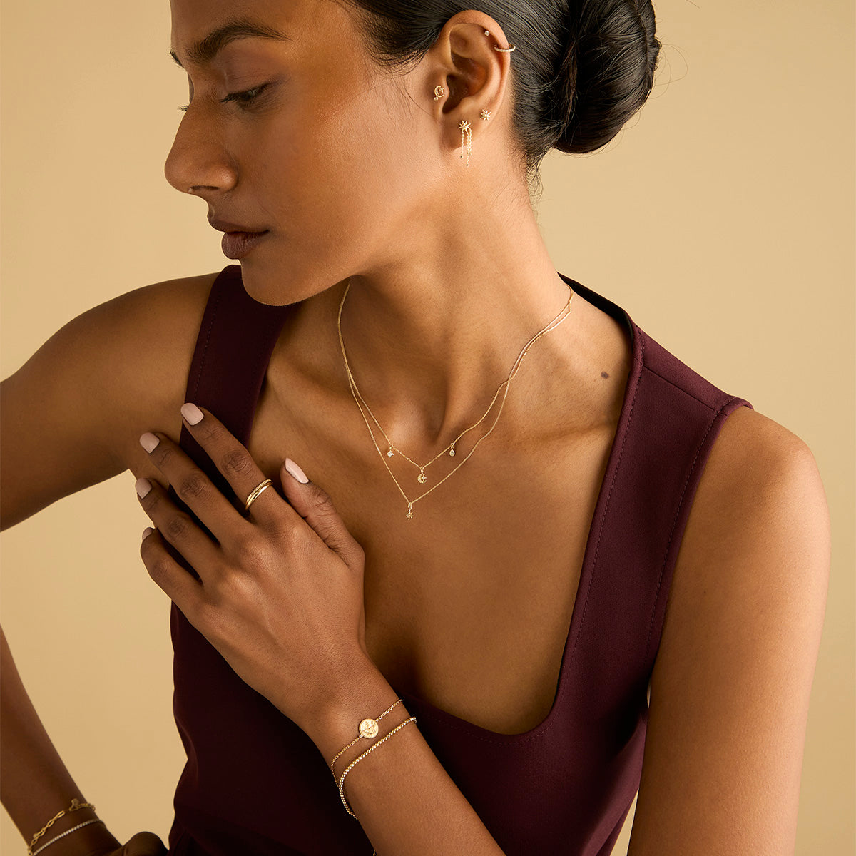 April White Topaz - White Topaz Star Pendant Necklace in Solid Gold - Pendant Necklaces - Astrid & Miyu