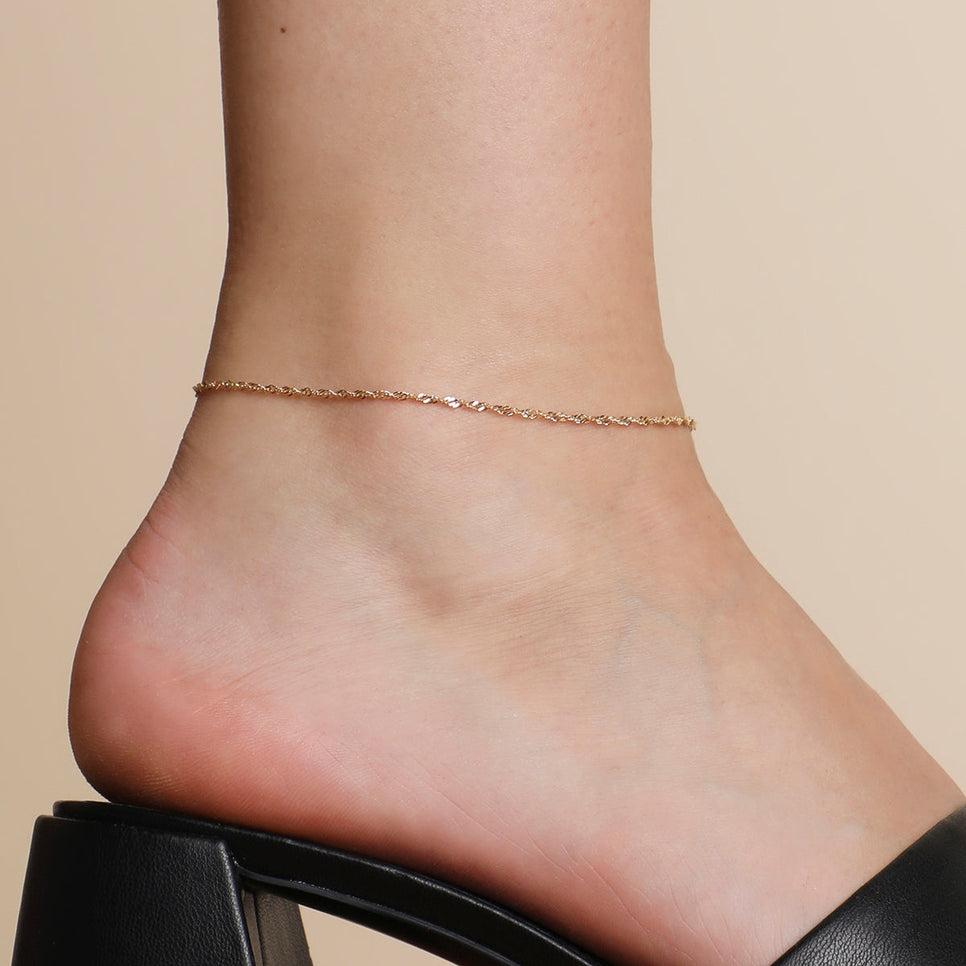 Bold Astrid Chain Anklet in Solid Gold-Astrid & Miyu