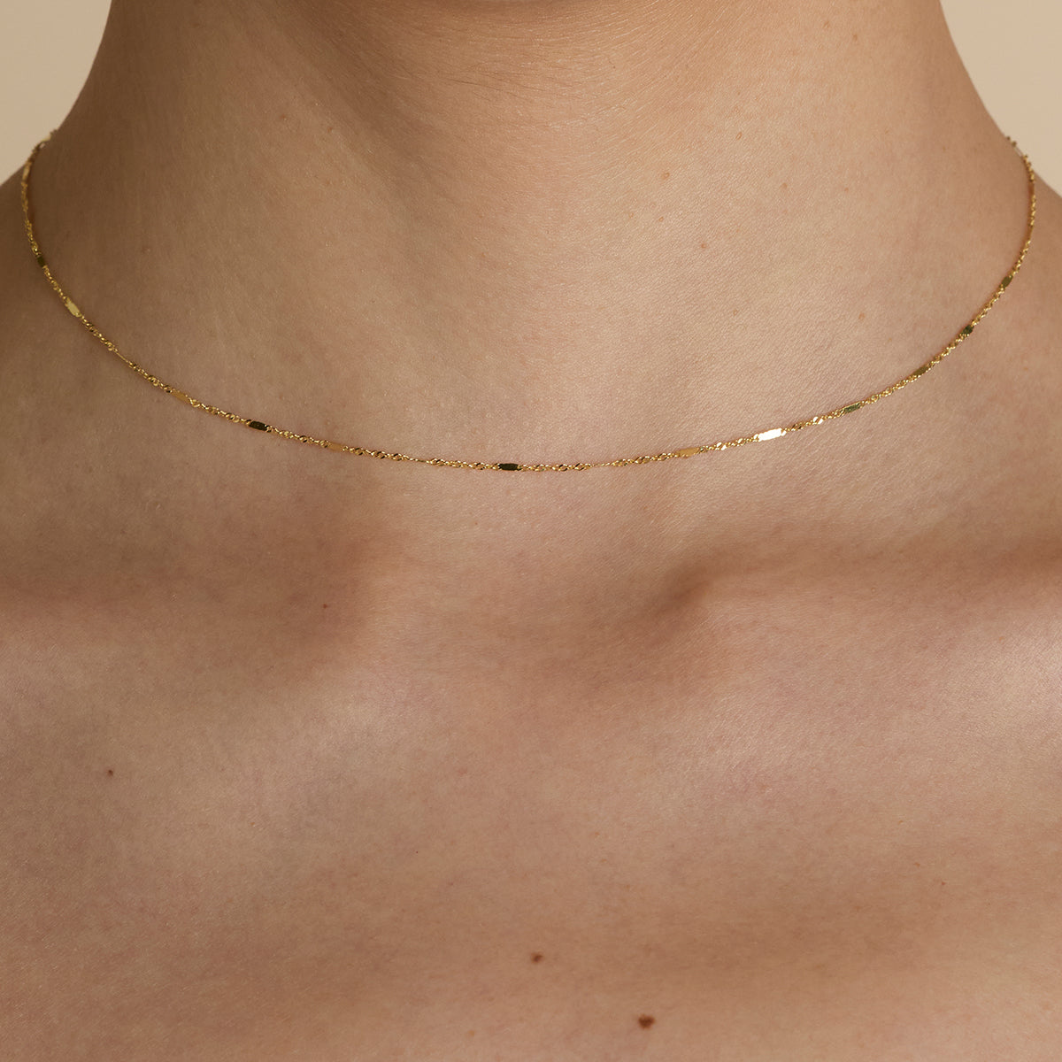 Astrid Story Chain Necklace in Solid Gold-Astrid & Miyu