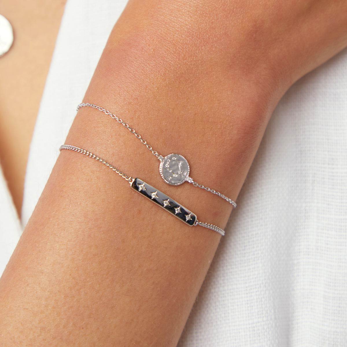 Bracelets - Gemini Zodiac Bracelet in Silver - Zodiac - Astrid & Miyu