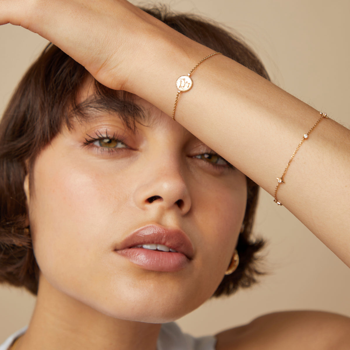 18k Gold Plated Jewellery - Leo Zodiac Bracelet in Gold - Zodiac - Astrid & Miyu