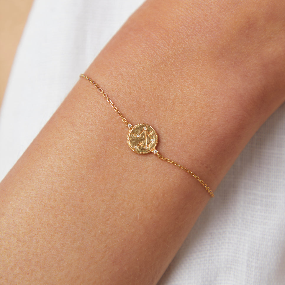 18k Gold Plated Jewellery - Libra Zodiac Bracelet in Gold - Zodiac - Astrid & Miyu