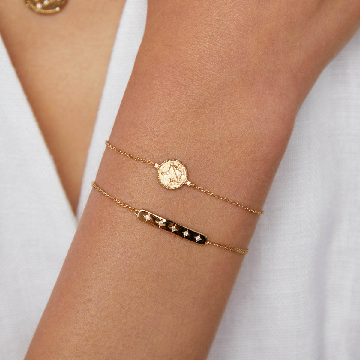 18k Gold Plated Jewellery - Libra Zodiac Bracelet in Gold - Zodiac - Astrid & Miyu