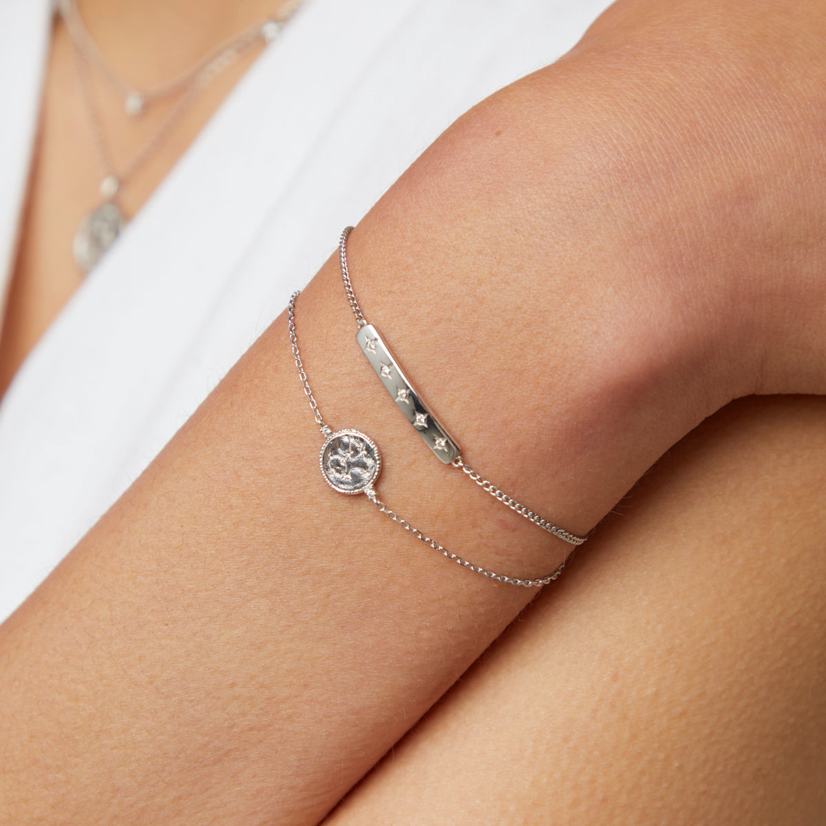 Bracelets - Pisces Zodiac Bracelet in Silver - Zodiac - Astrid & Miyu