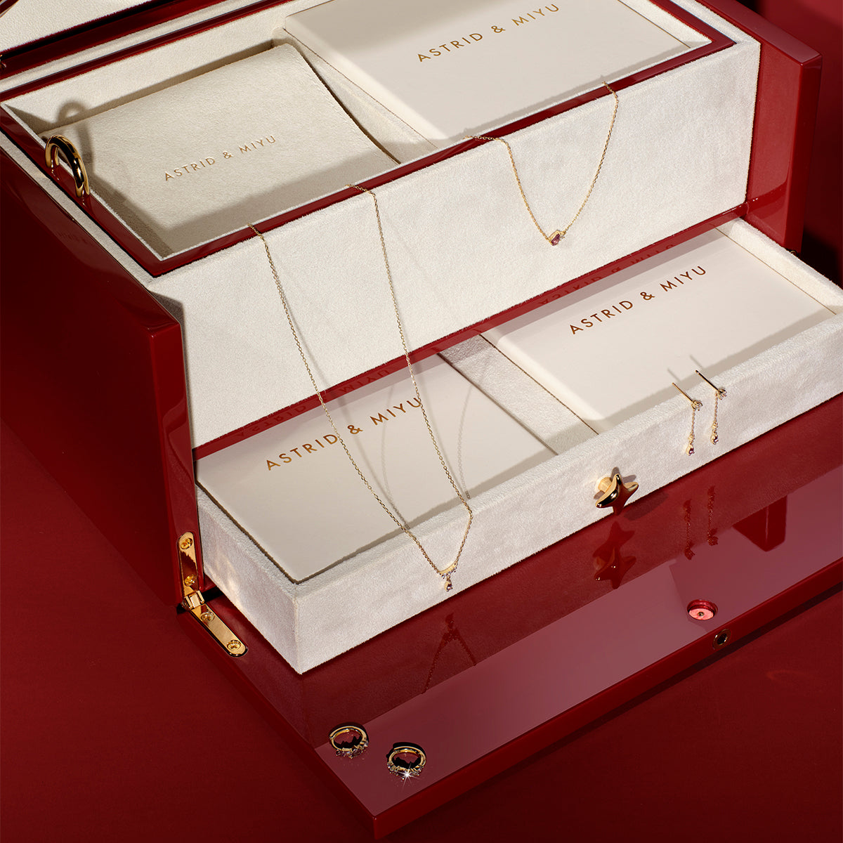 Solid Gold Advent Calendar-Astrid & Miyu