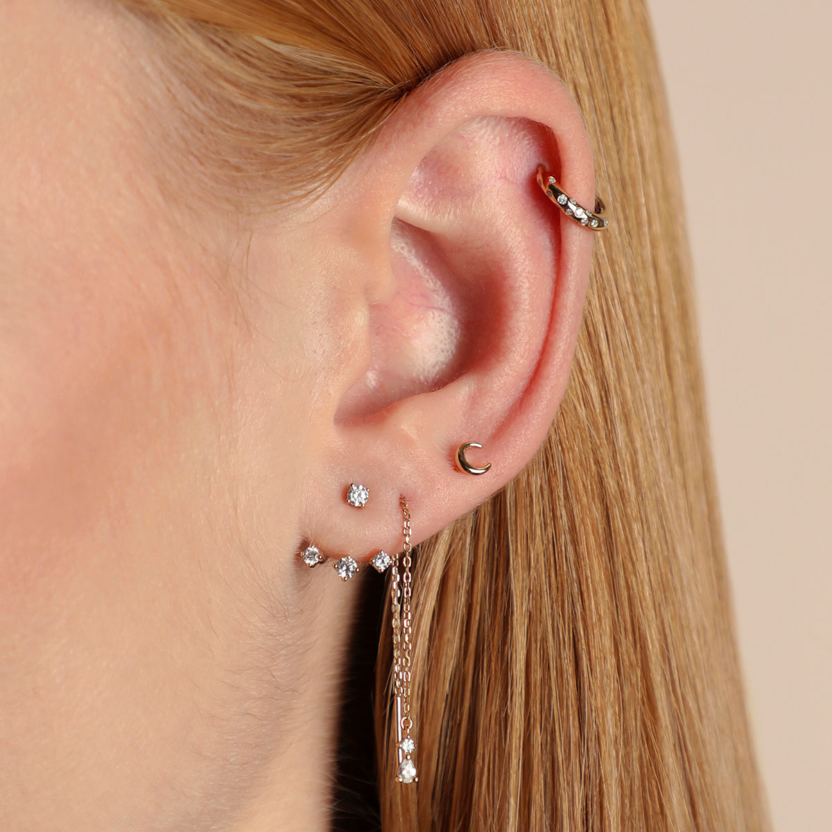 AM25-AD24-JAC-SCA-G_3-Astrid & Miyu