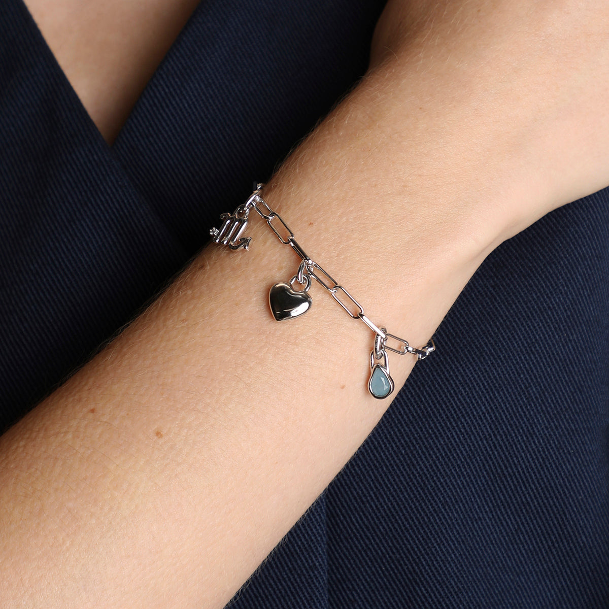 Bold Piccadilly Chain Bracelet in Silver-Astrid & Miyu