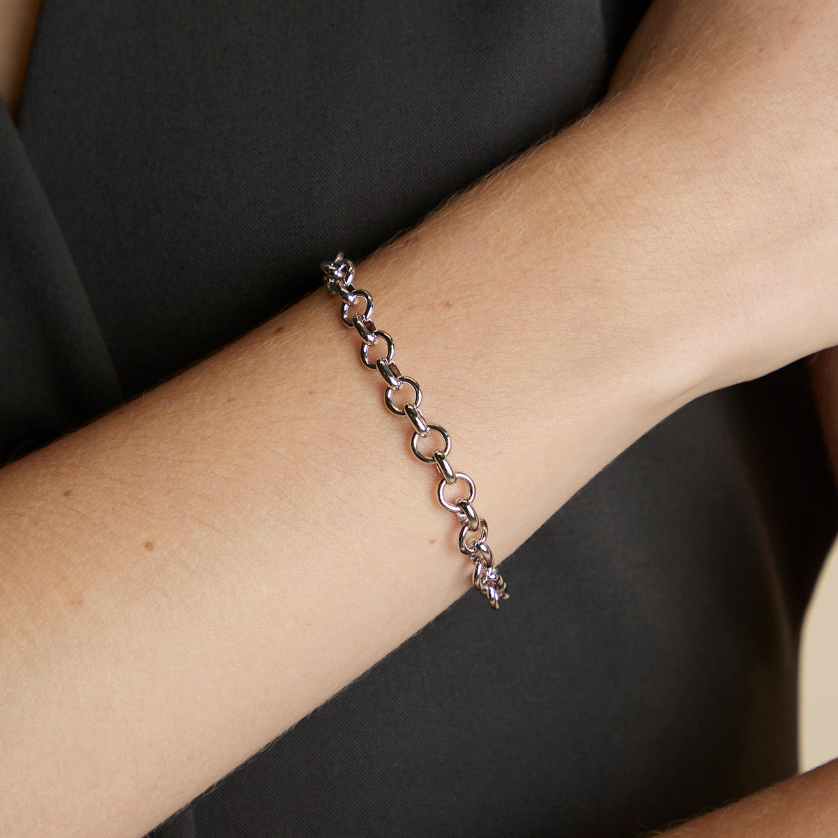 Bold Chelsea Chain Bracelet in Silver-Astrid & Miyu