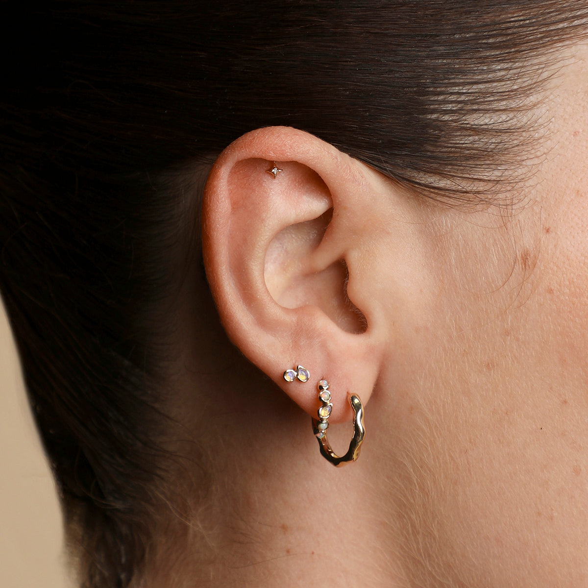 Cosmic Star Single Charm Hidden Helix in Solid Gold-Astrid & Miyu