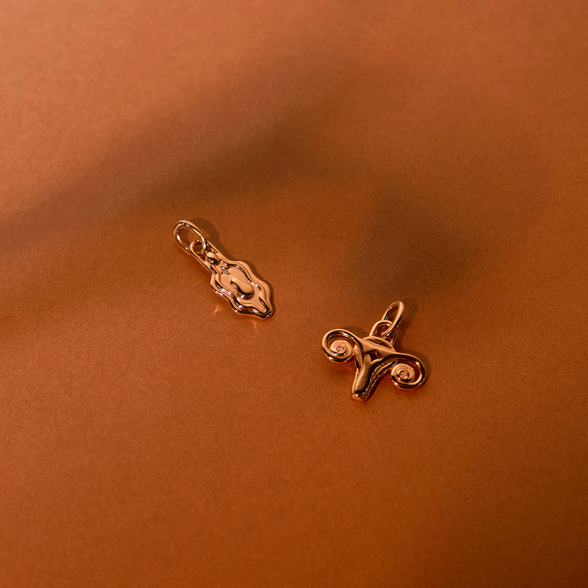 A&M x Hertility Vulva Charm in Gold-Astrid & Miyu