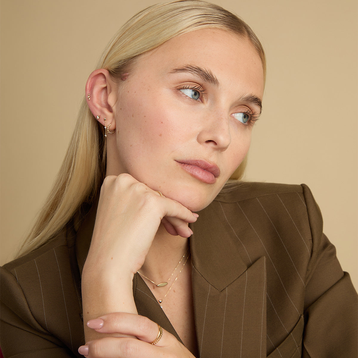 Flat Back Labret Studs - Heart Cluster Piercing Stud in Solid Gold - Piercing Studs - Astrid & Miyu