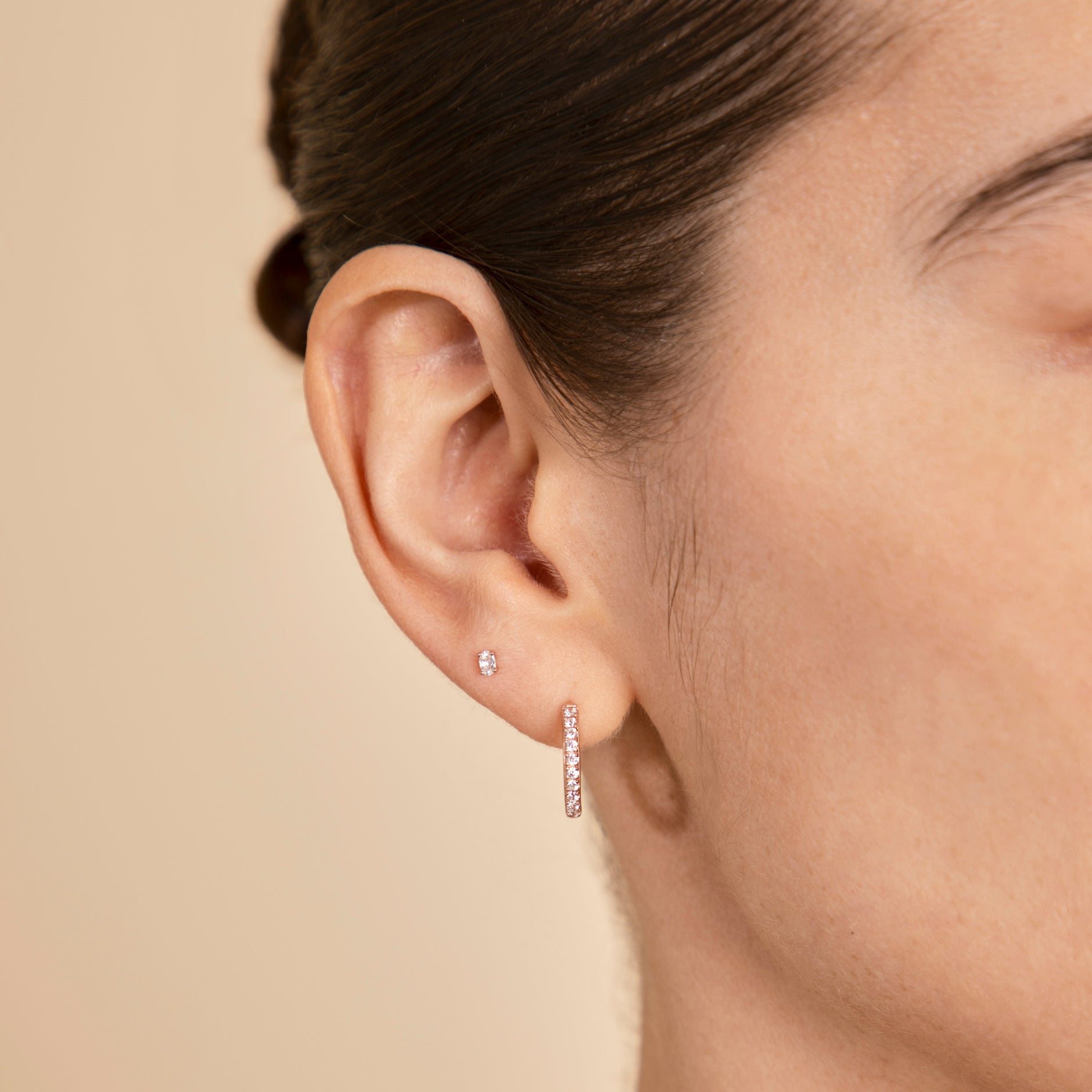 18k Rose Gold Plated Jewellery - Oval Crystal Stud Earrings in Rose Gold - Stud Earrings - Astrid & Miyu