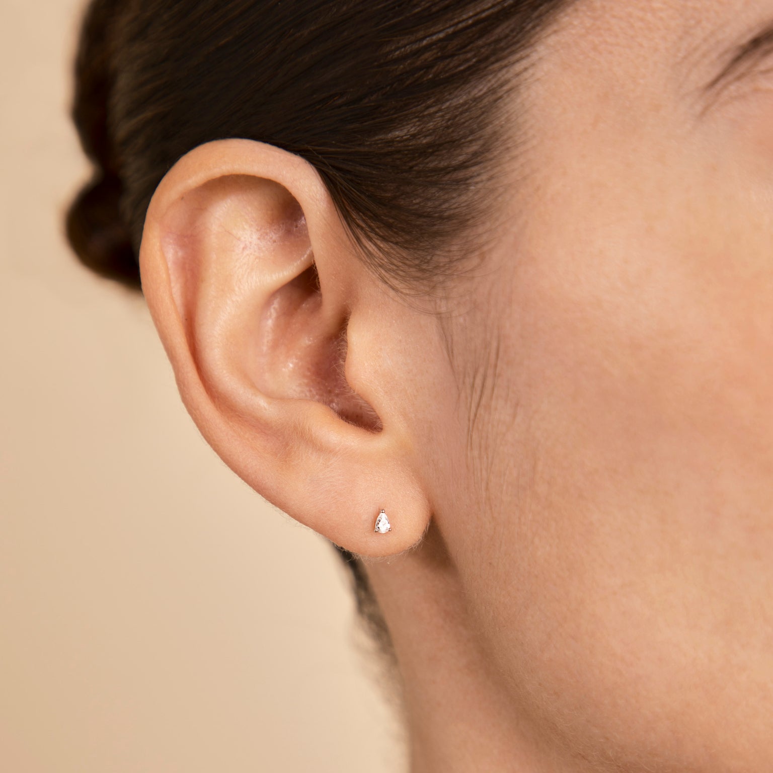 Earrings - Pear Crystal Stud Earrings in Silver - Stud Earrings - Astrid & Miyu