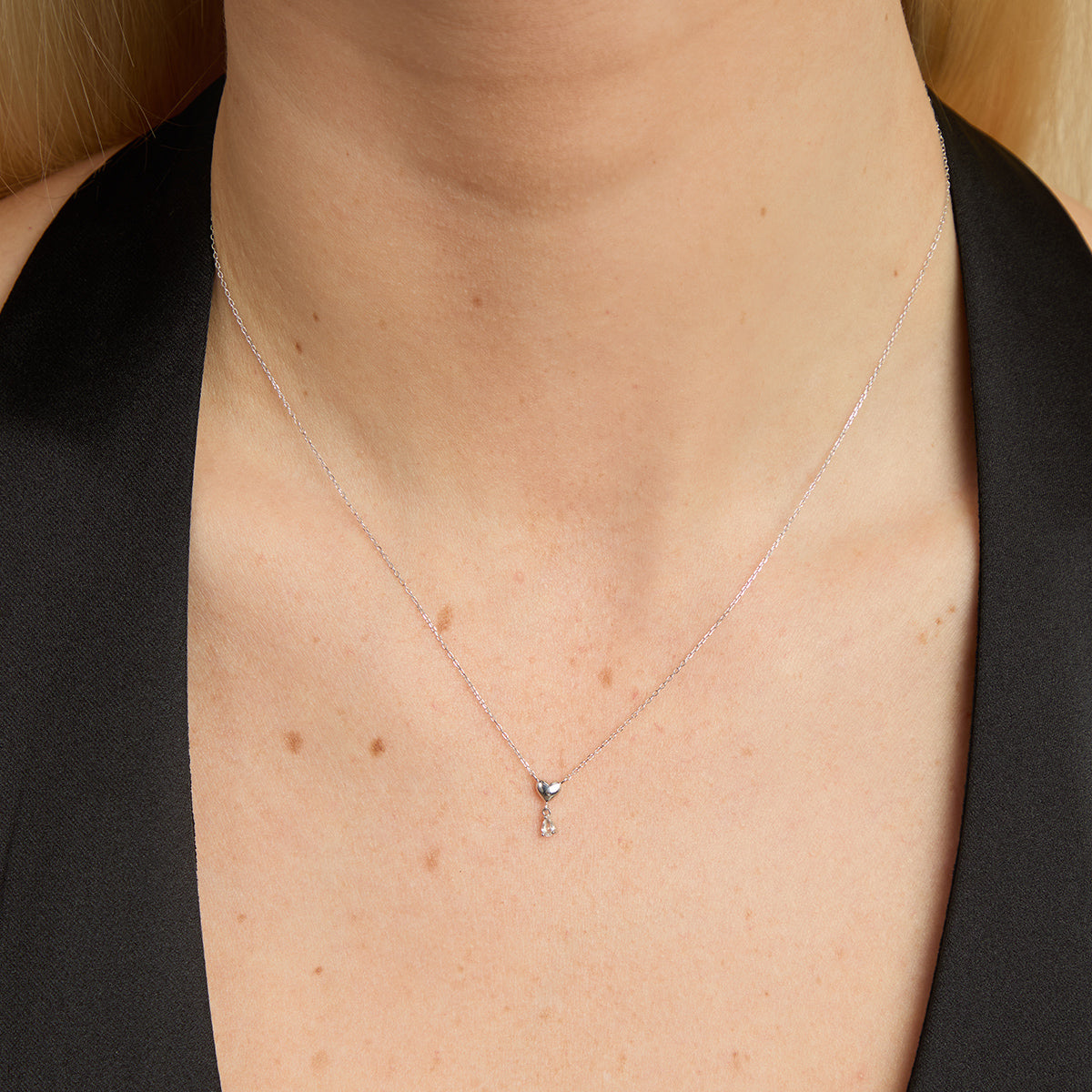 Gold Necklaces - White Topaz Heart Pendant Necklace in Solid White Gold - Pendant Necklaces - Astrid & Miyu