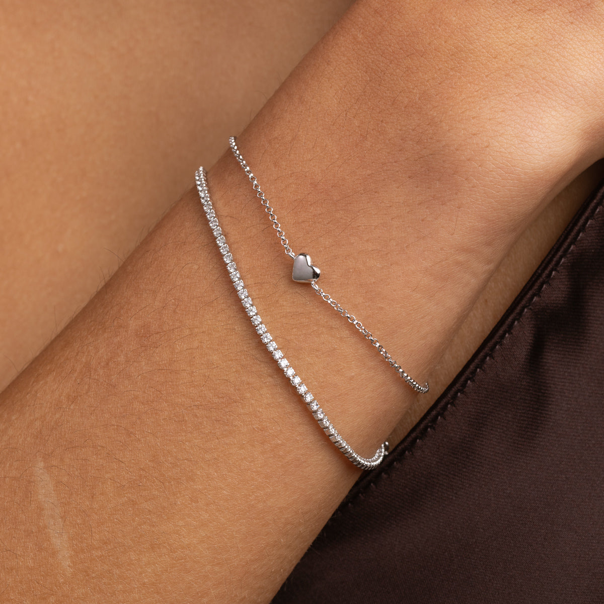 Bracelets - Love Heart Charm Bracelet in Silver - Charm Bracelets - Astrid & Miyu