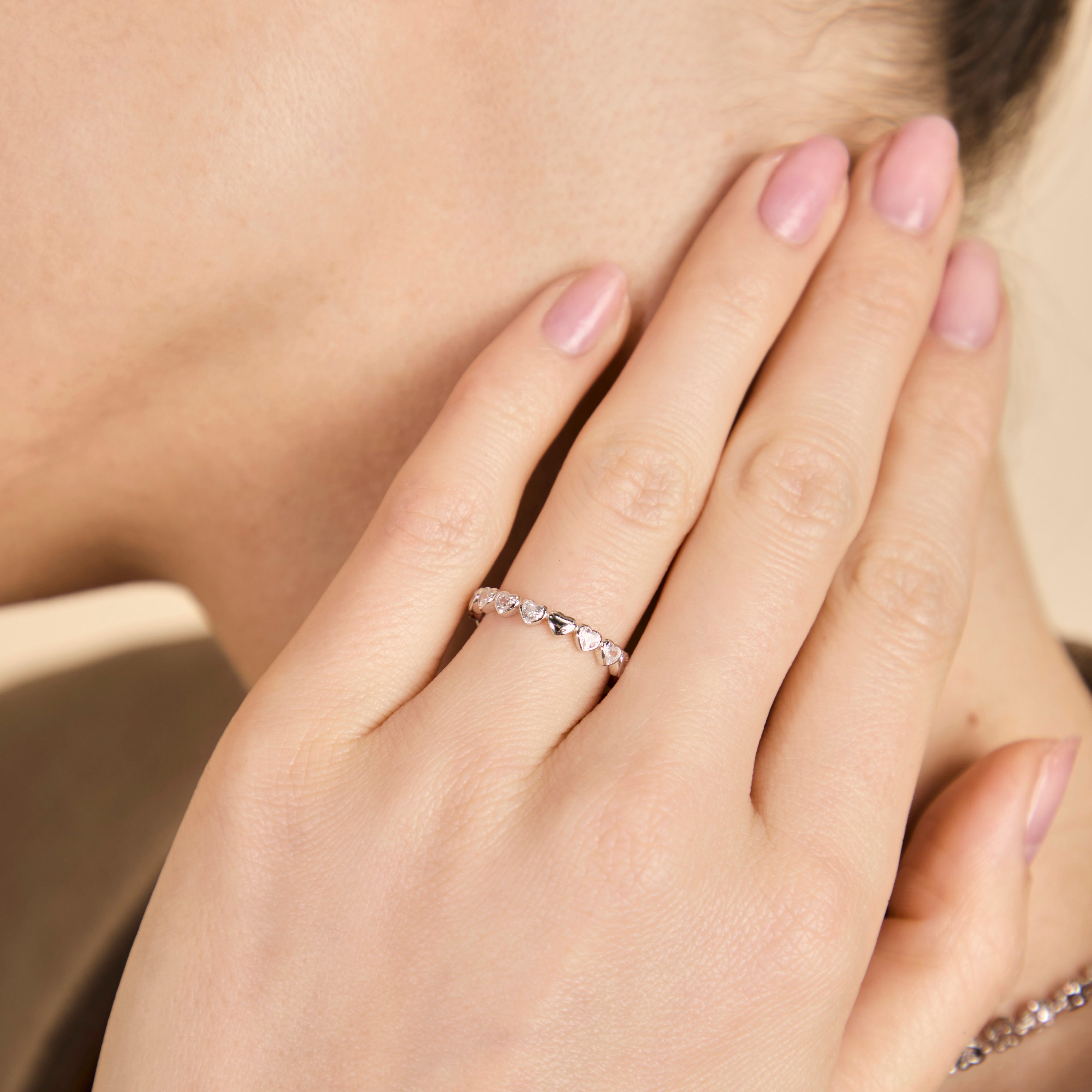 Destiny Collection - Heart Bezel Band Ring in Silver - Band Rings - Astrid & Miyu