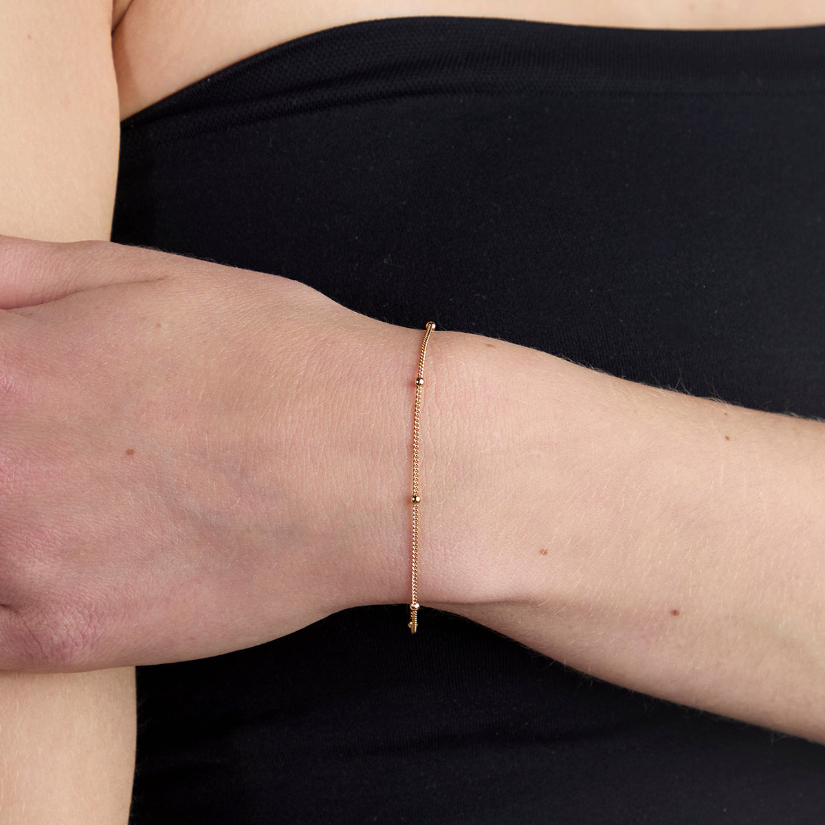 Essential Beaded Chain Bracelet in Gold-Astrid & Miyu