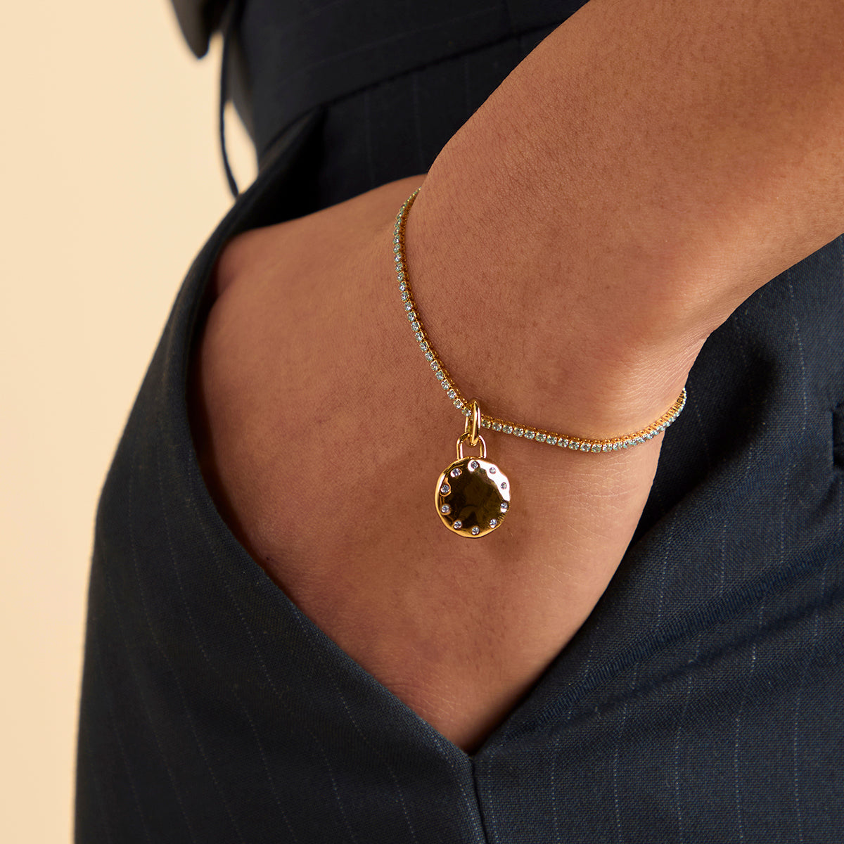 Molten Texture Charm-Astrid & Miyu