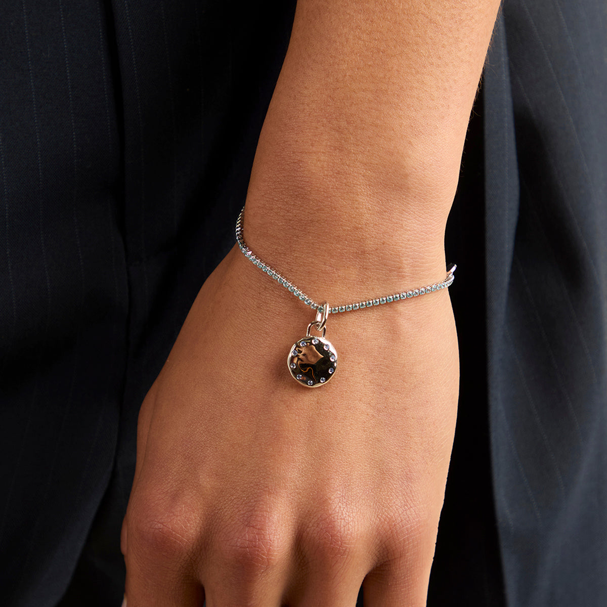 Molten Texture Charm-Astrid & Miyu