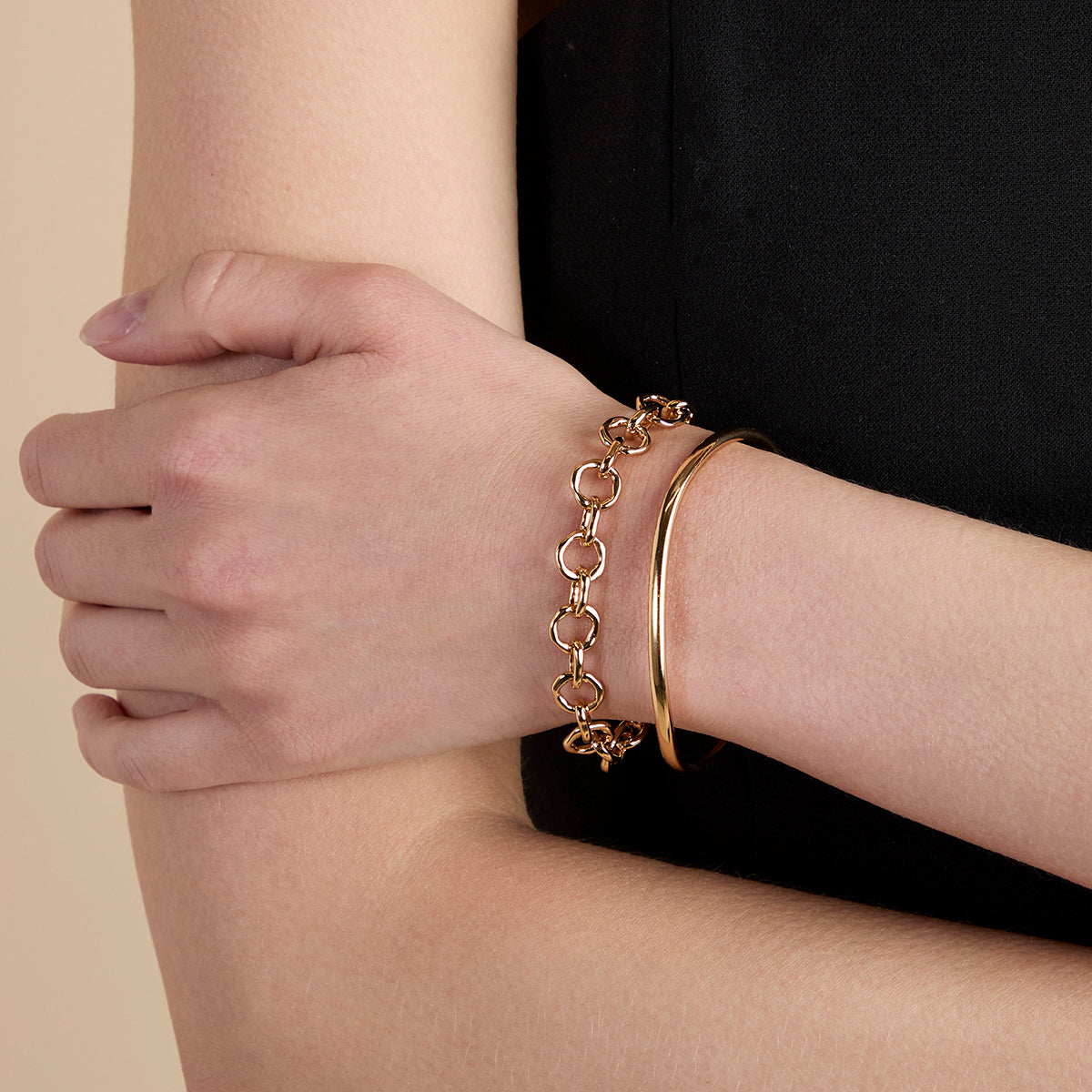 Molten Link Chain Bracelet in Gold-Astrid & Miyu