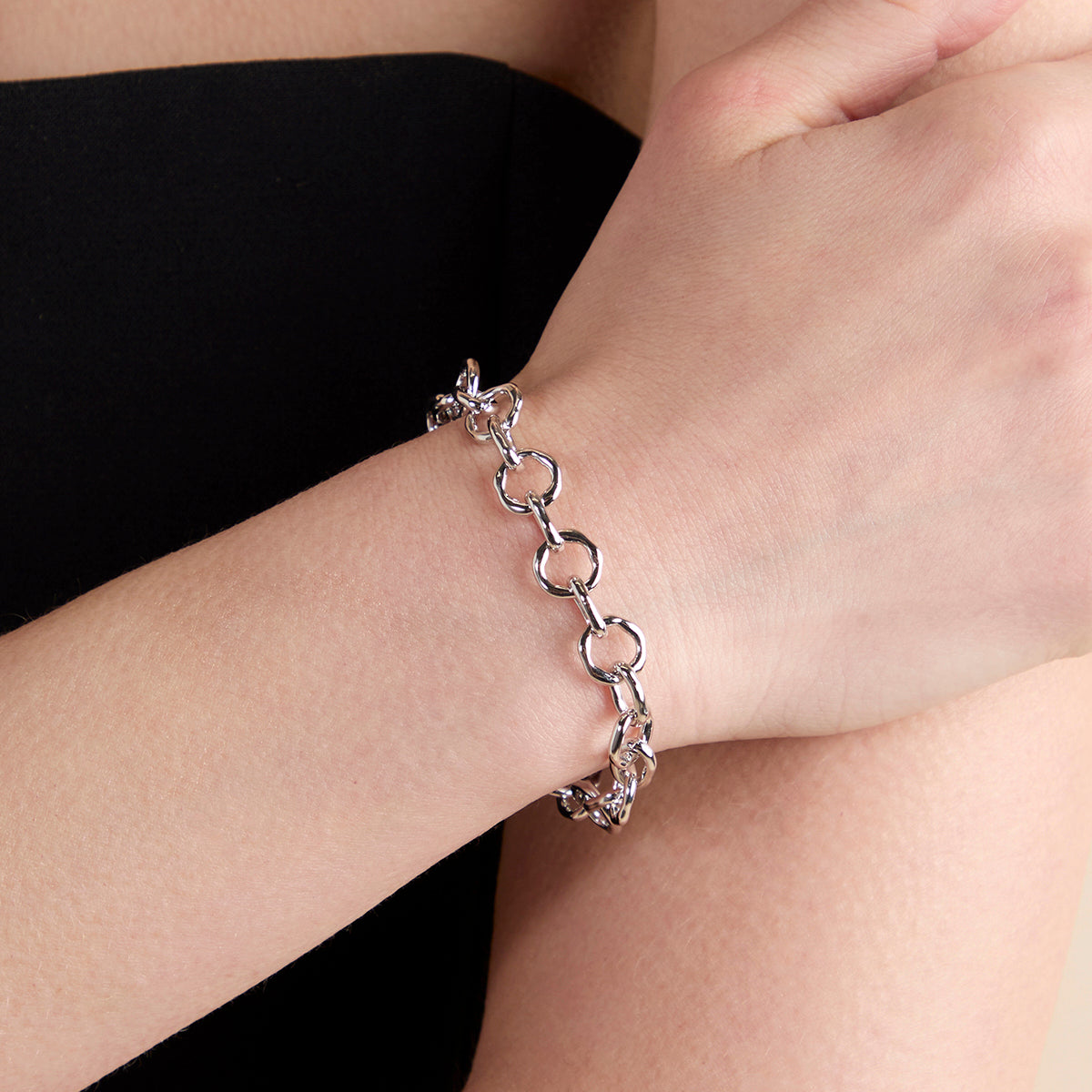 Molten Link Bracelet in Silver-Astrid & Miyu