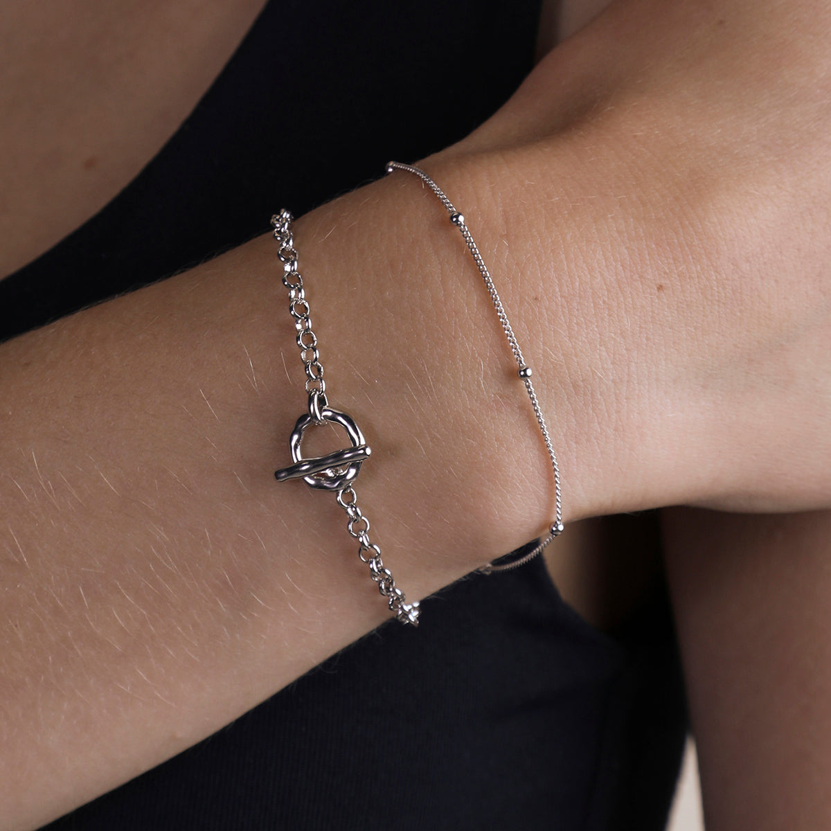 T-Bar Chain Bracelet in Silver-Astrid & Miyu