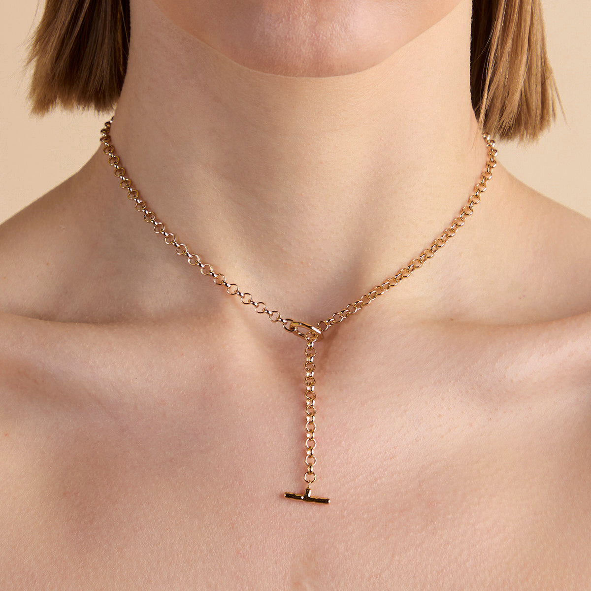 T-Bar Chain Necklace In Gold-Astrid & Miyu
