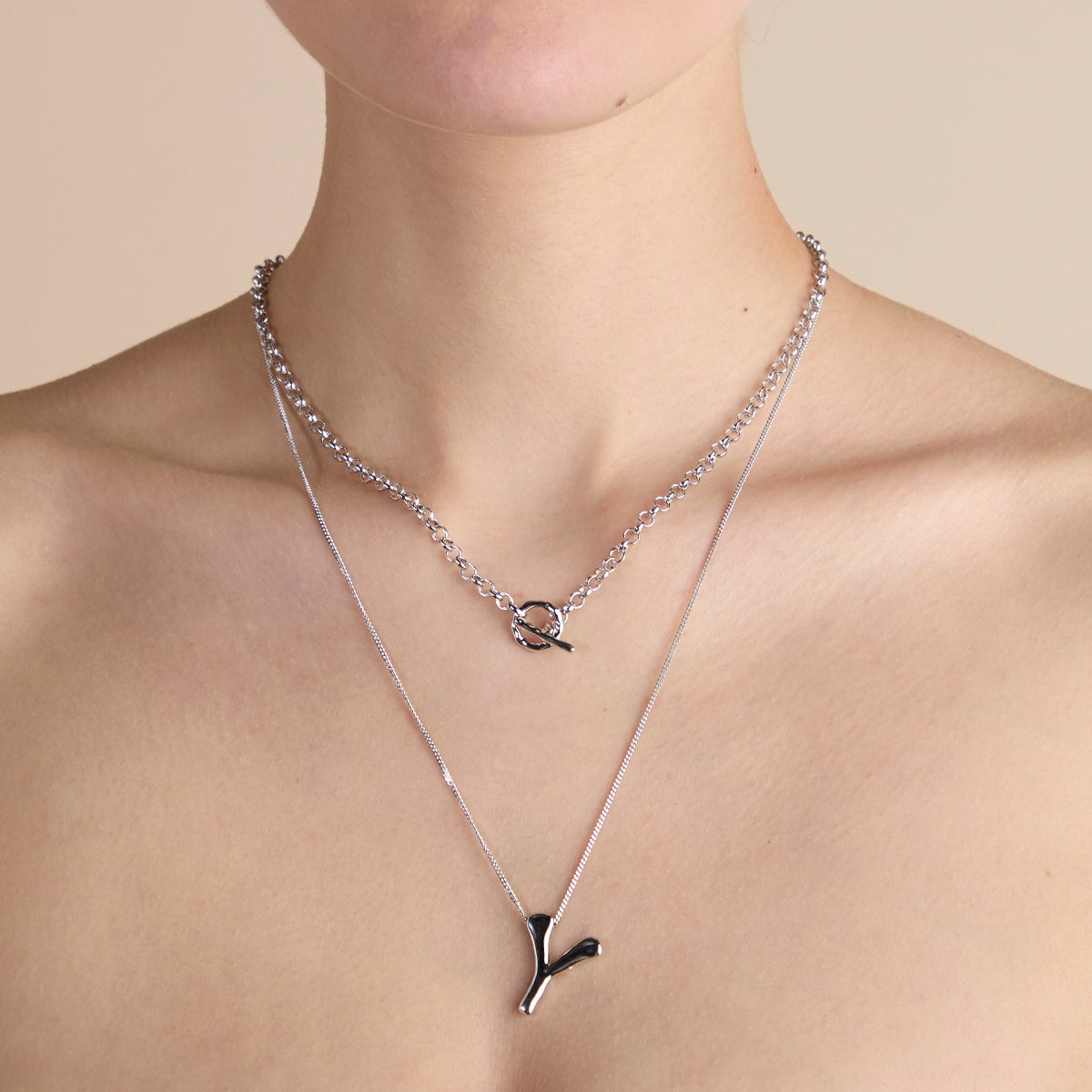 T-Bar Chain Necklace in Silver-Astrid & Miyu