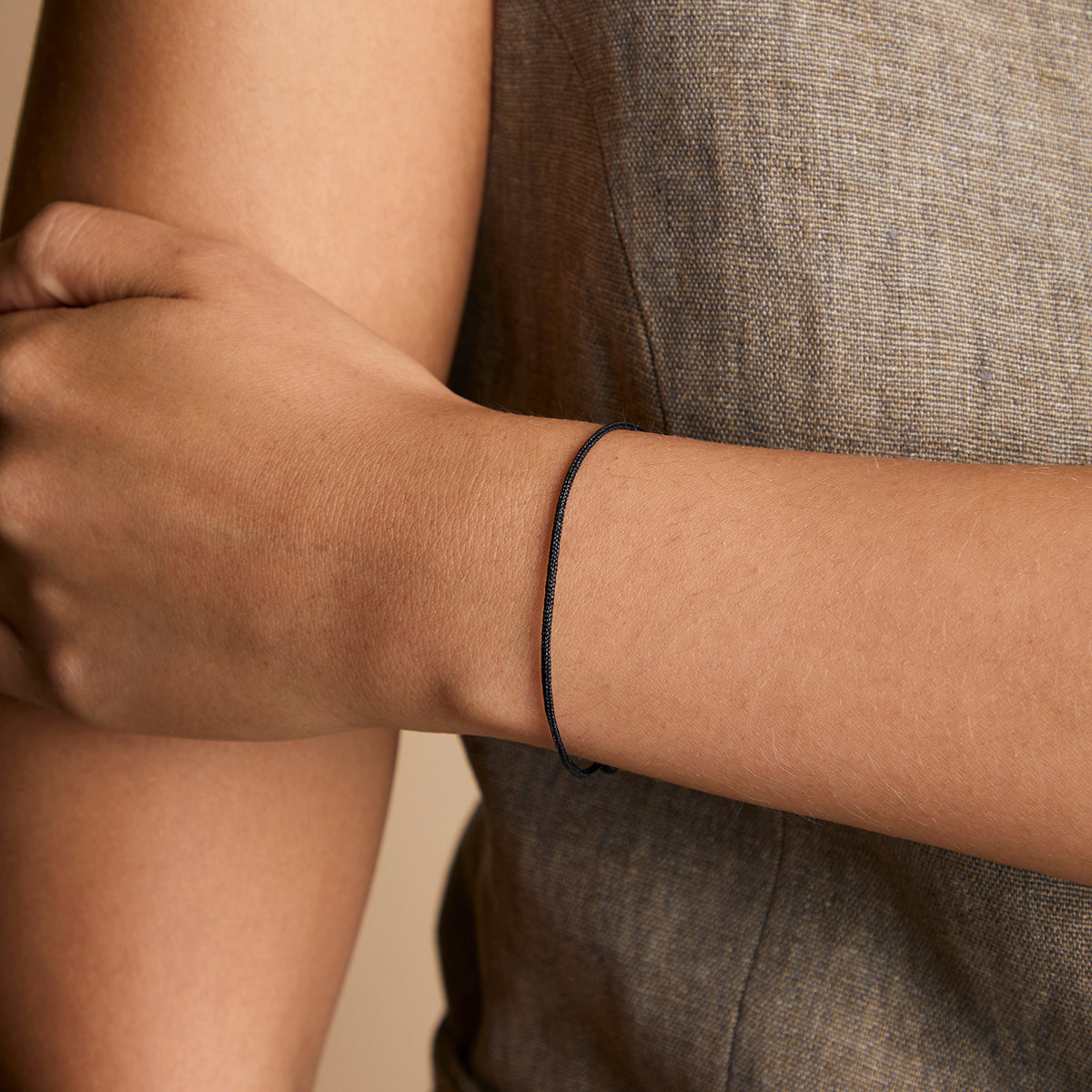 Story Strand Bracelet in Black-Astrid & Miyu