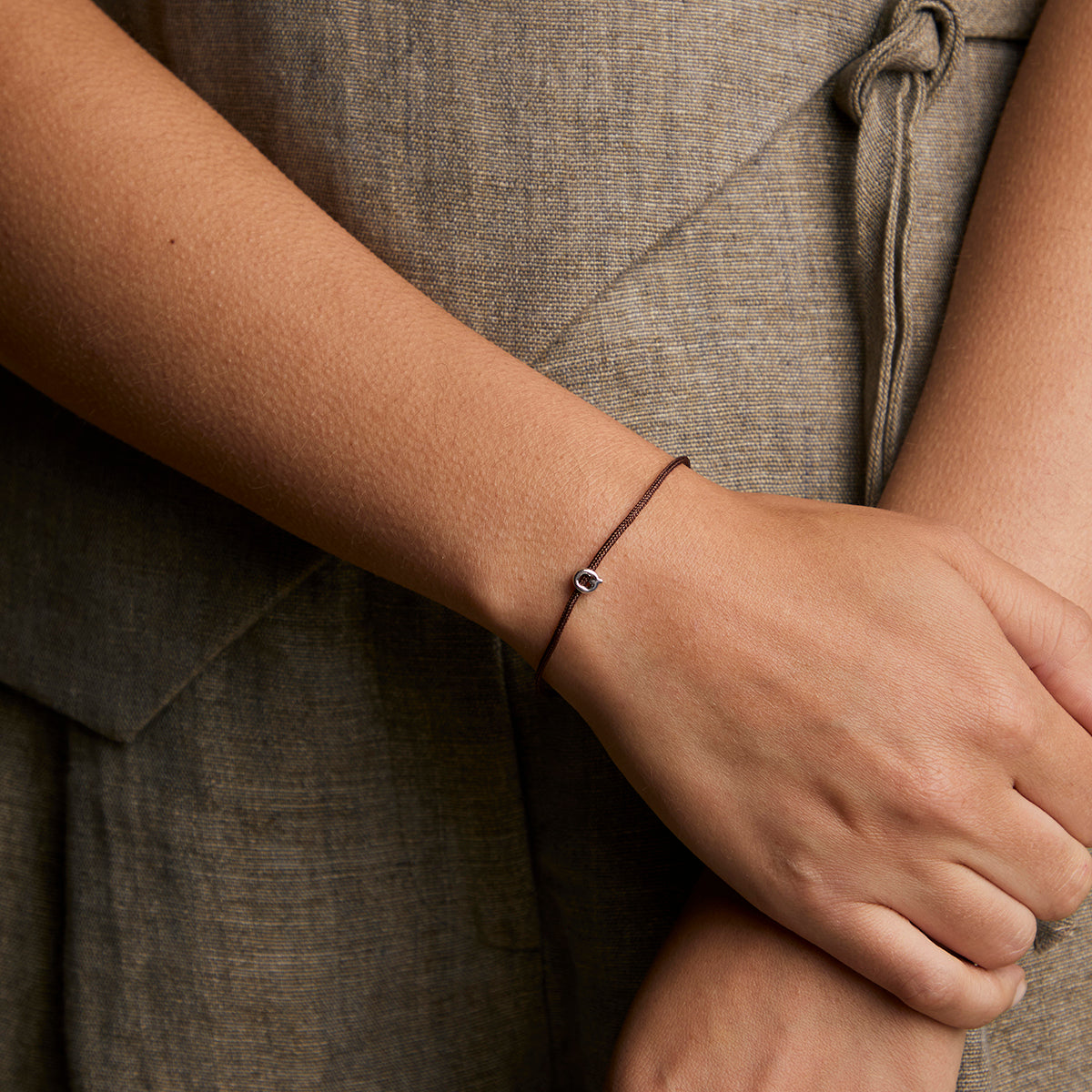 Q Initial Click Charm in Solid White Gold-Astrid & Miyu