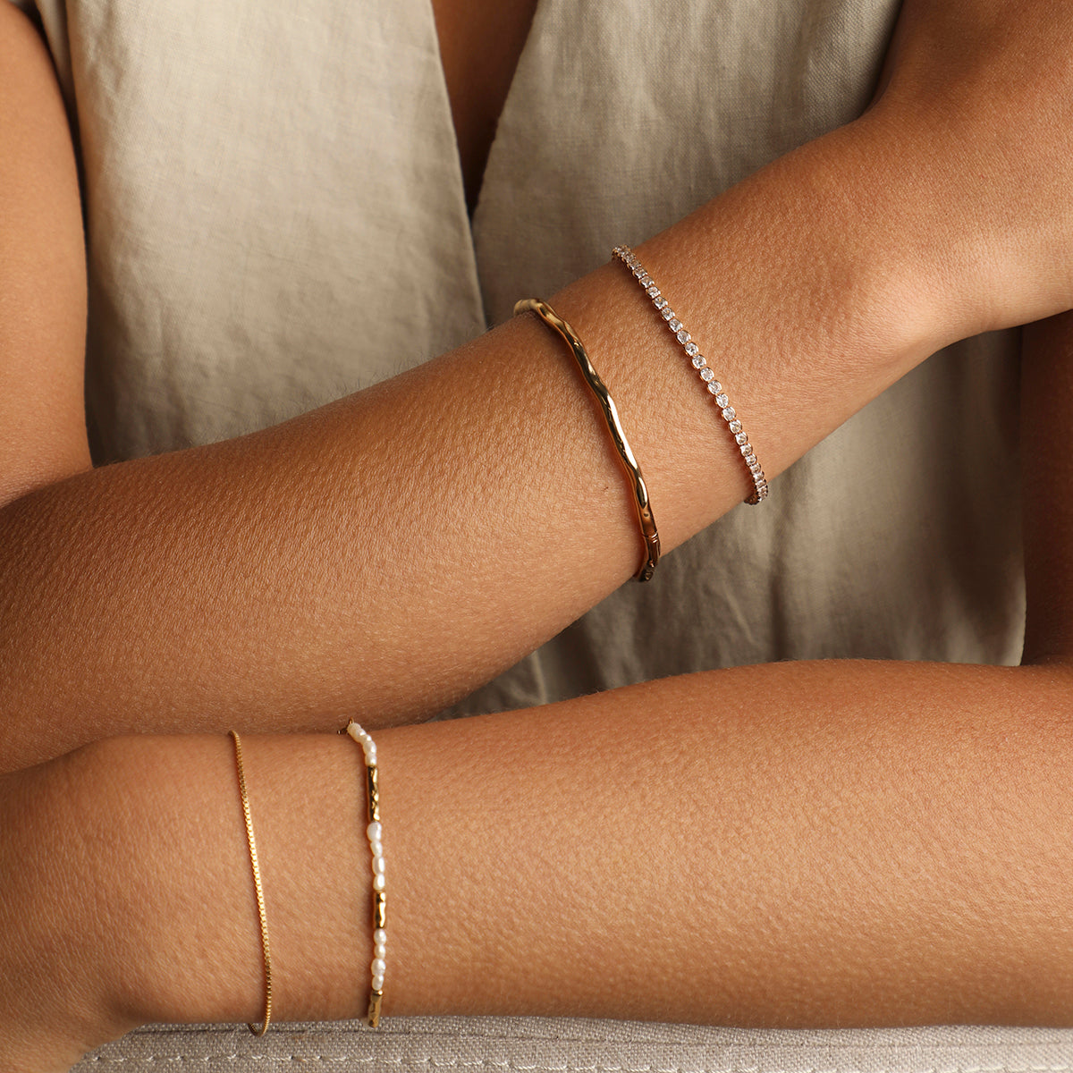 Molten Pearl Bracelet in Gold-Astrid & Miyu