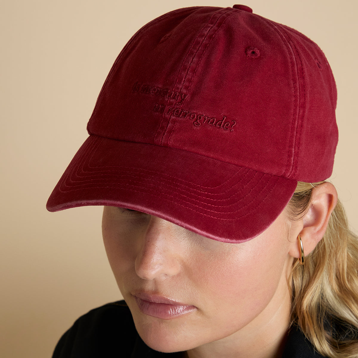 Mercury in Retrograde Cap in Red-Astrid & Miyu