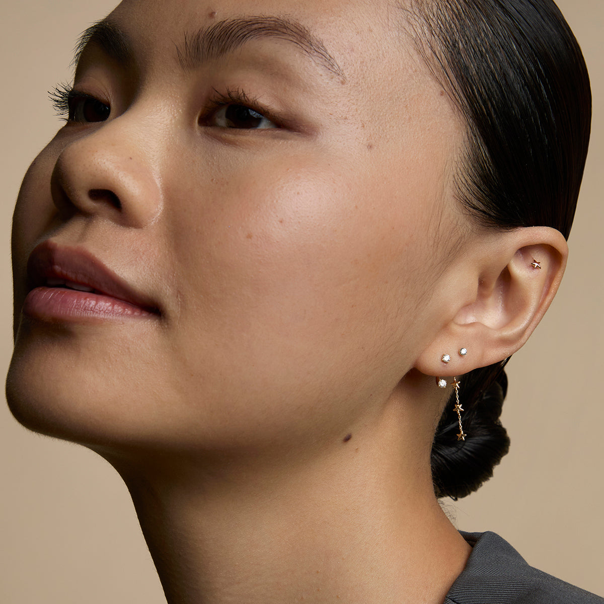 Multi Star Piercing Chain in Solid Gold-Astrid & Miyu