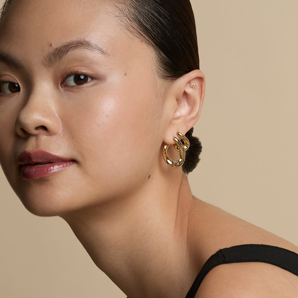 Bow Titanium Piercing Stud in Gold-Astrid & Miyu