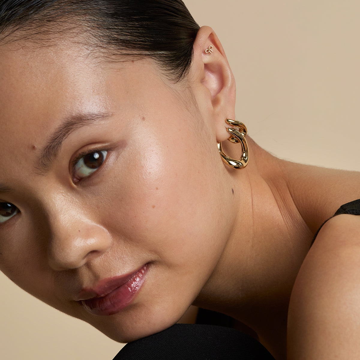 Bow Titanium Piercing Stud in Gold-Astrid & Miyu