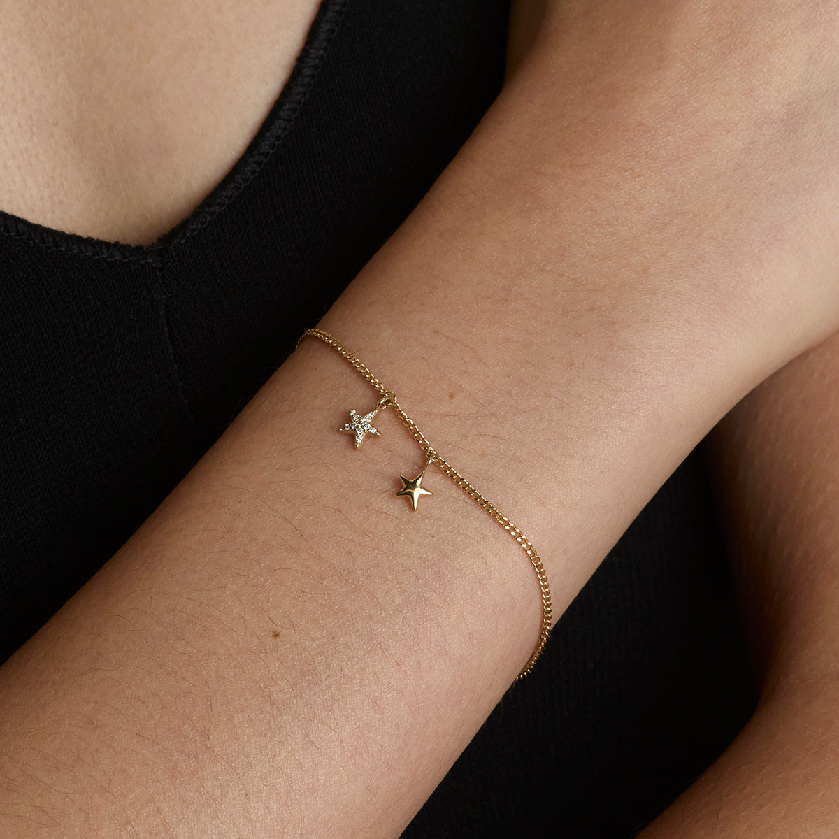 Pavé Star Charm 9k Gold-Astrid & Miyu