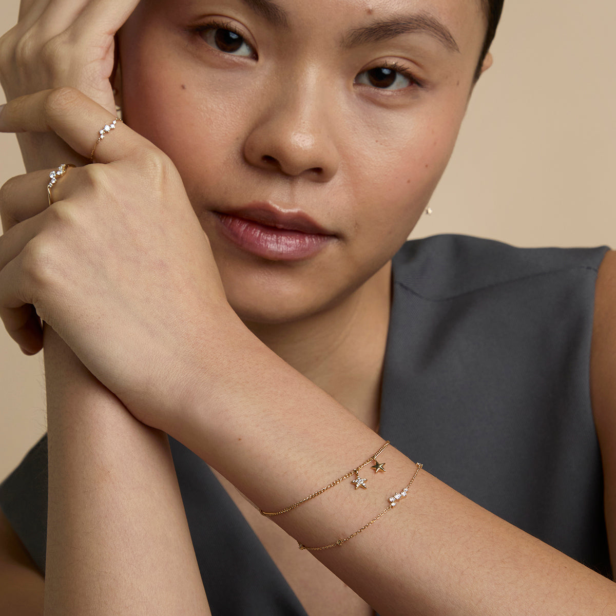 Pavé Star Charm 9k Gold-Astrid & Miyu