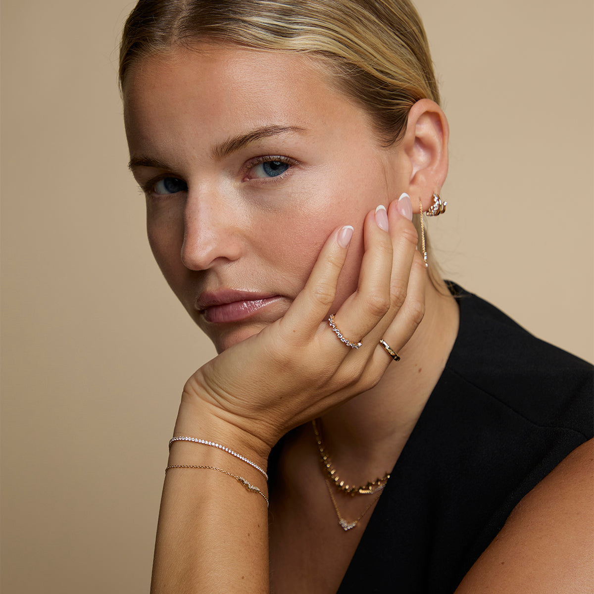 Crystal Scatter Band Ring in Gold-Astrid & Miyu