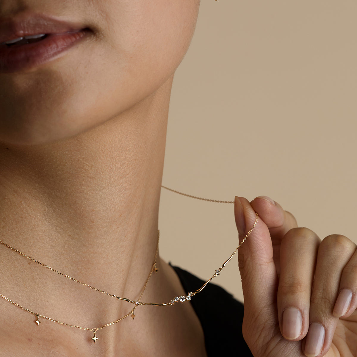 Diamond Cluster Molten Necklace in Solid Gold-Astrid & Miyu