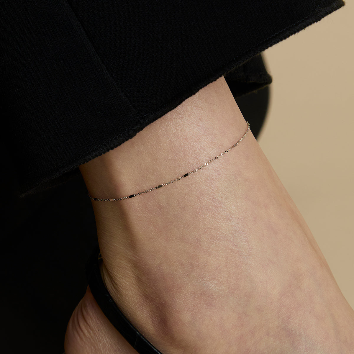 Astrid Chain Anklet in Solid White Gold-Astrid & Miyu