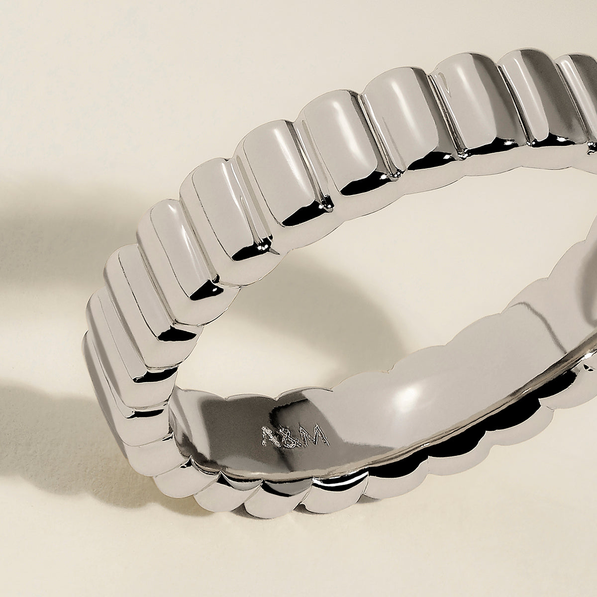 Ridged Ring in Silver-Astrid & Miyu