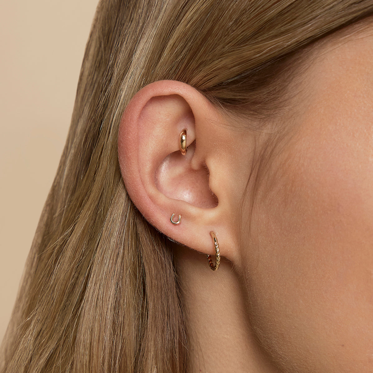 Horseshoe Piercing Stud in Solid Gold-Astrid & Miyu