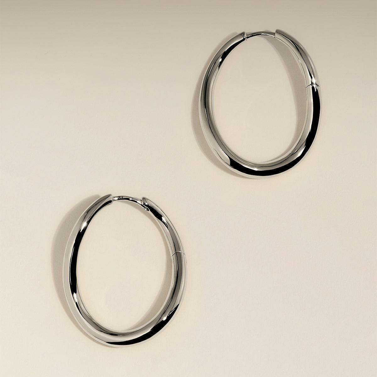Wave Large Hoops in Silver