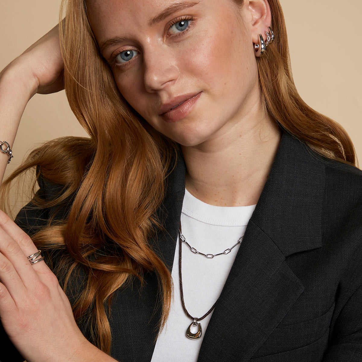 Hardware Pendant Cord Necklace in Silver-Astrid & Miyu