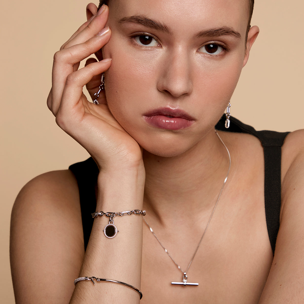 Pavé Chain Link Bracelet in Silver-Astrid & Miyu