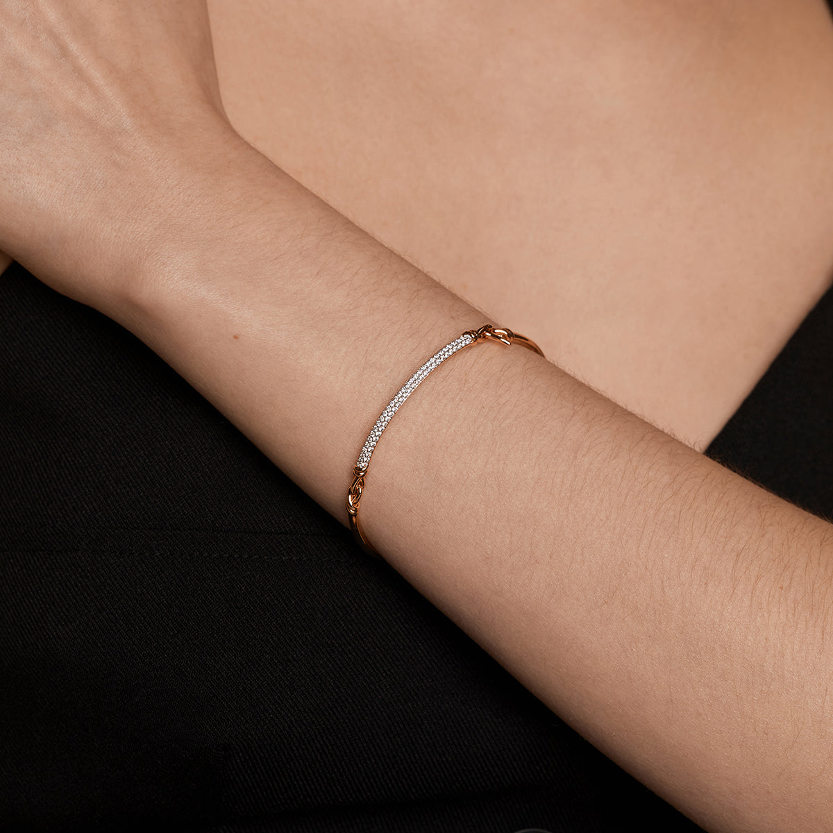 Pavé Knot Bangle in Gold-Astrid & Miyu